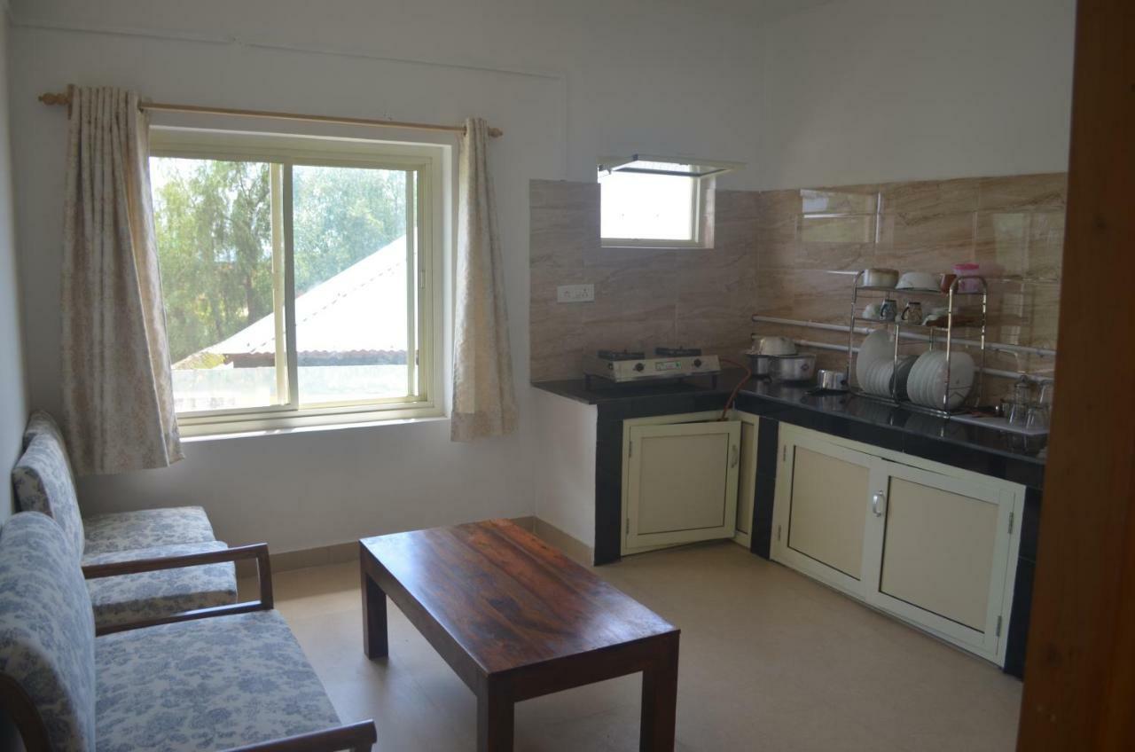 Zhim Zhim Guest House Бір Екстер'єр фото