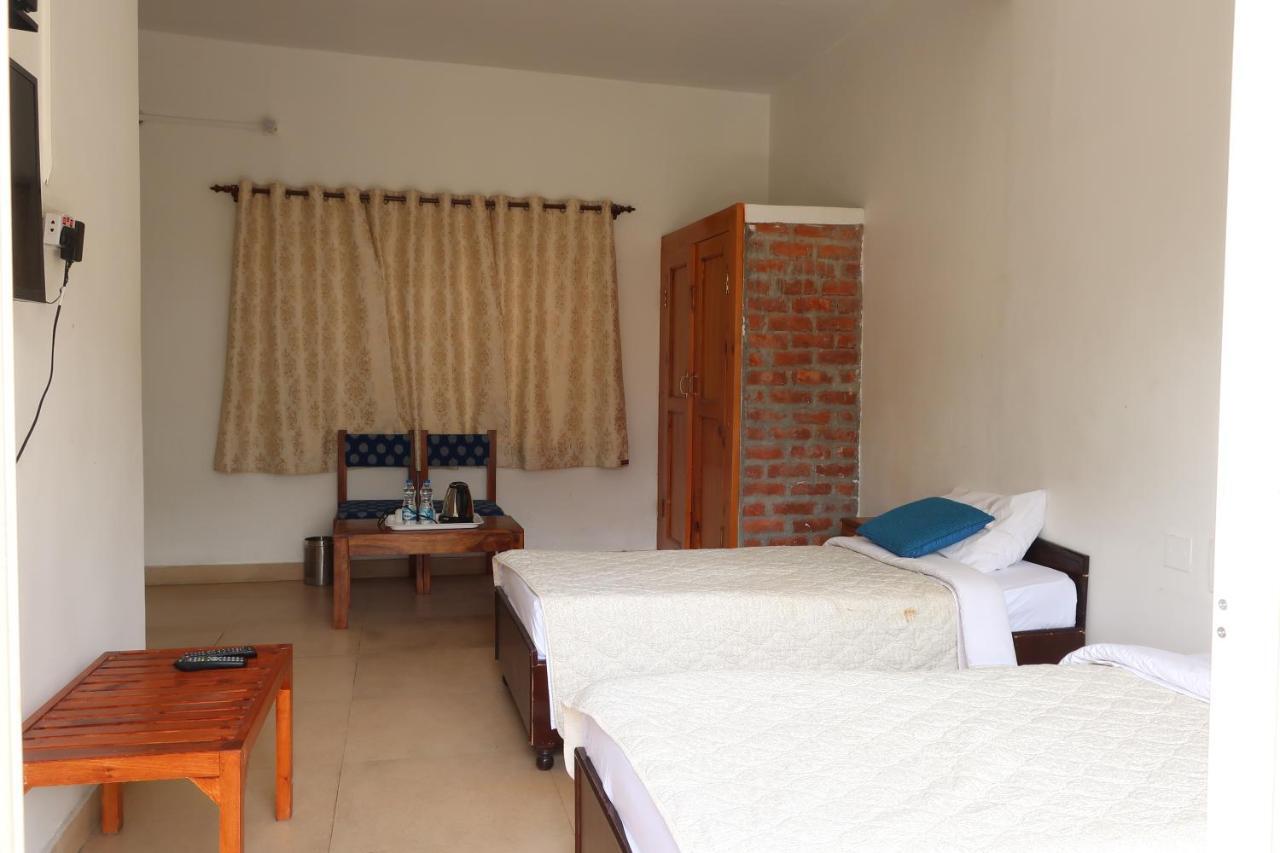 Zhim Zhim Guest House Бір Екстер'єр фото