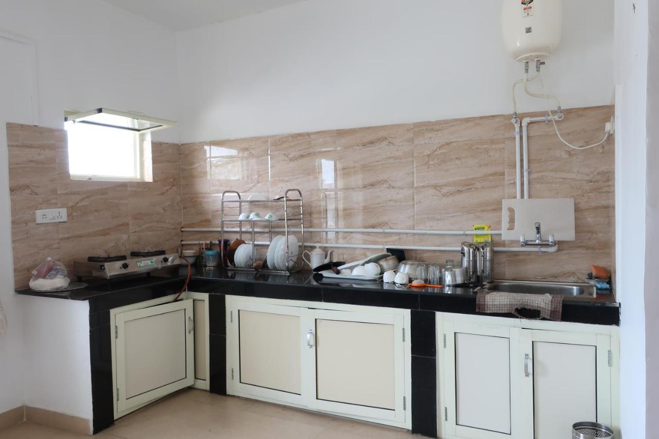 Zhim Zhim Guest House Бір Екстер'єр фото